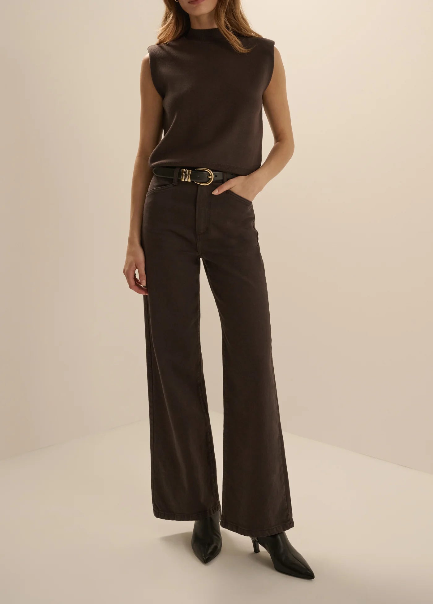 Fa3553 Brown Mock Neck Knit Top