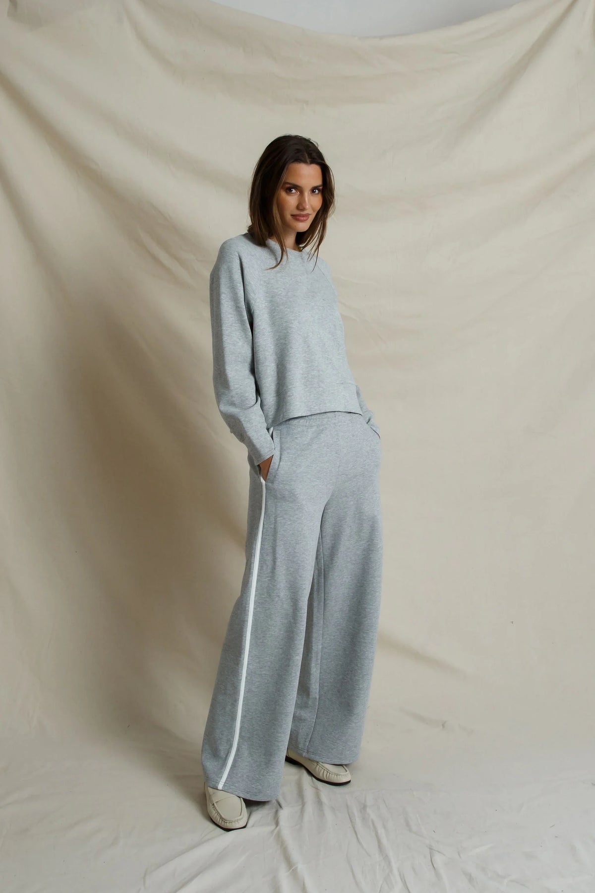 Peb132 Grey Pureform Wideleg Pant
